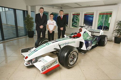 Honda laat F1 protégé debuteren in autosport